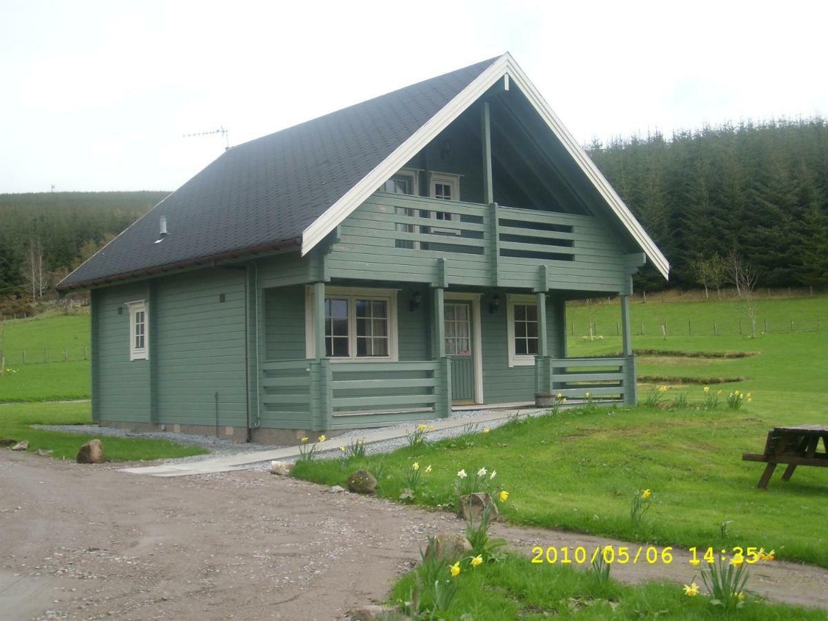 Parkmore Holiday Cottages Dufftown Dış mekan fotoğraf